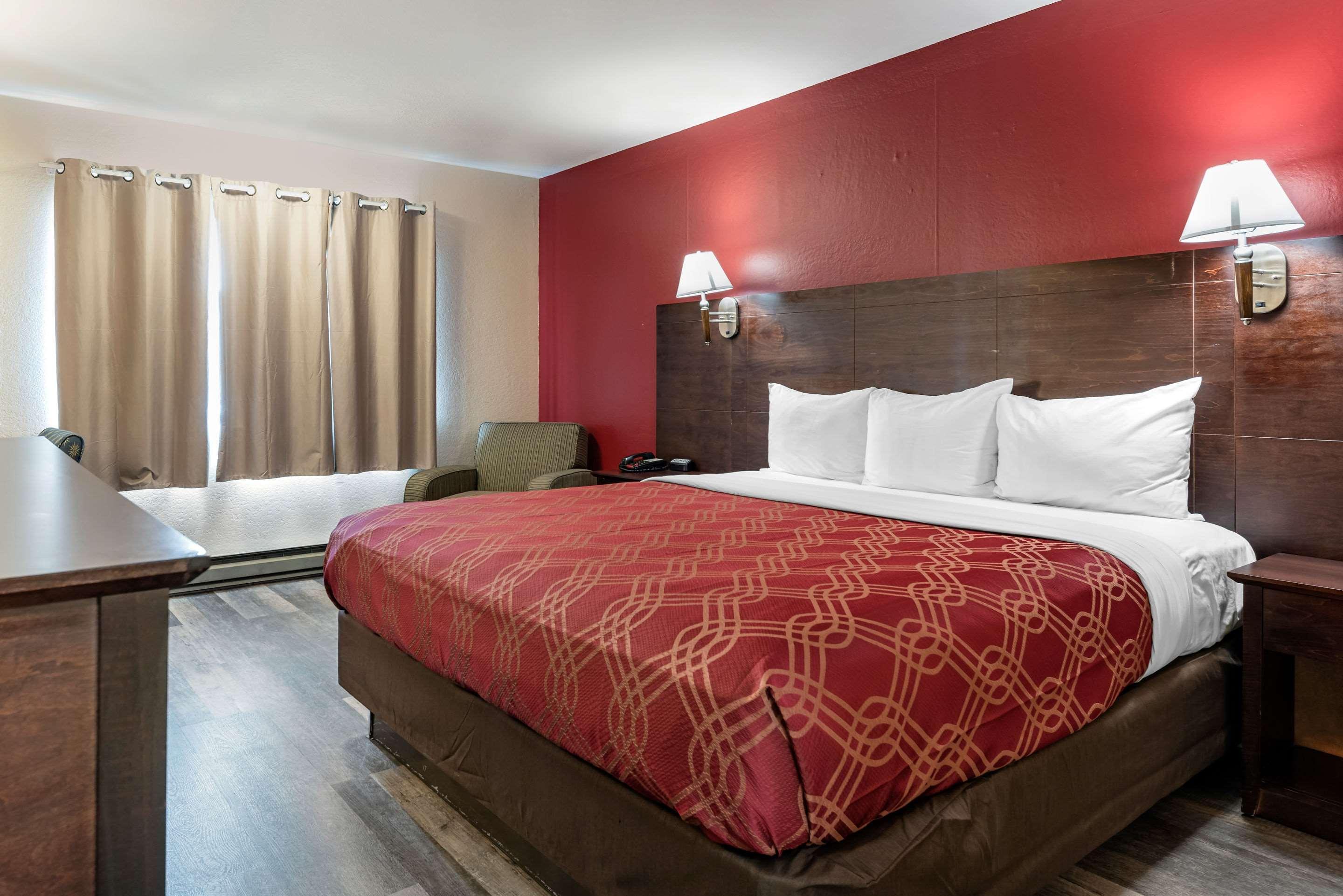 סיסייד Bay Breeze Inn מראה חיצוני תמונה