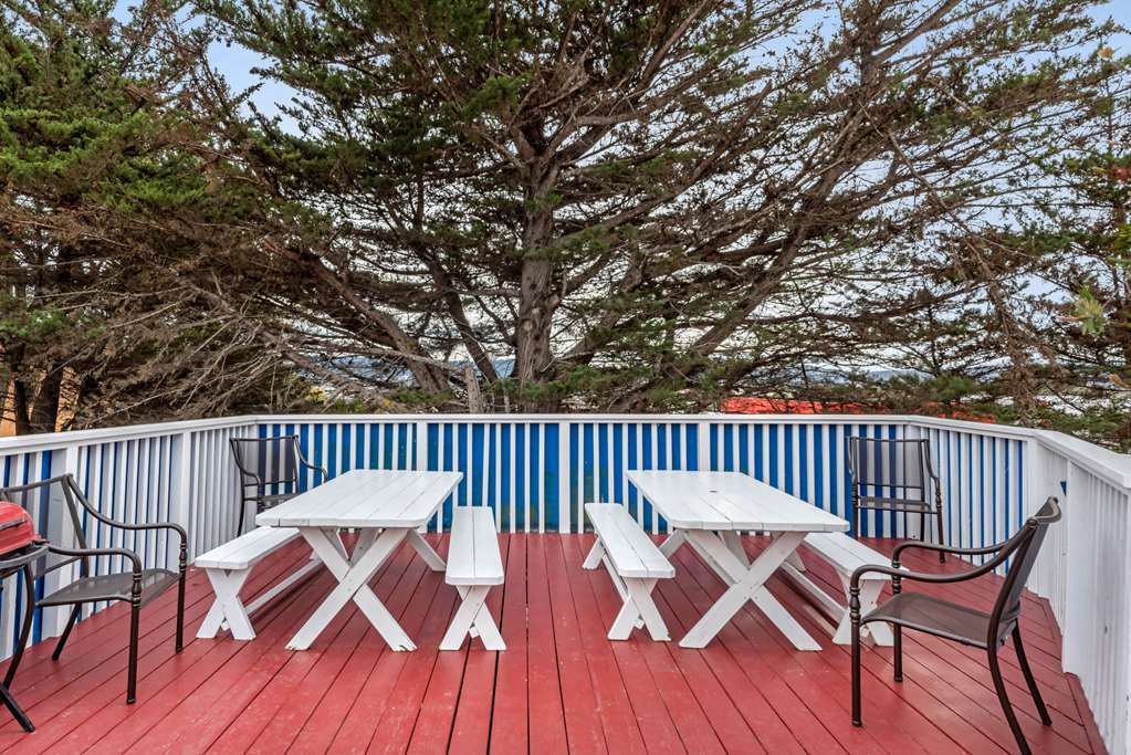 סיסייד Bay Breeze Inn שירותים תמונה